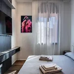 Luxury House In Marchesana 150 Mq *