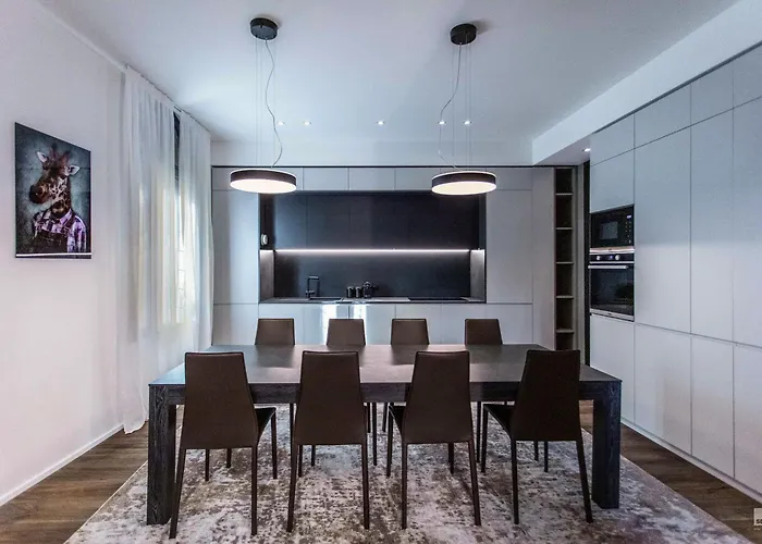 Luxury House In Marchesana 150 Mq *