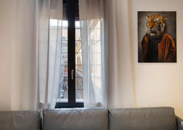 아파트 Luxury House In Marchesana 150 Mq