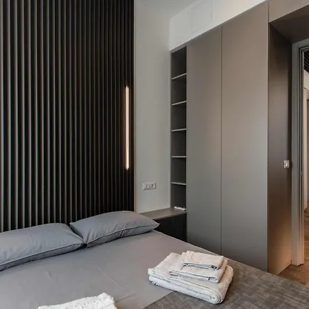 Luxury House In Marchesana 150 Mq アパート *